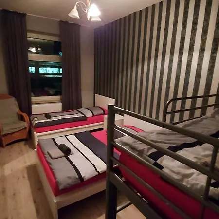 Adam's - Self Check-in & Only Private Hostel